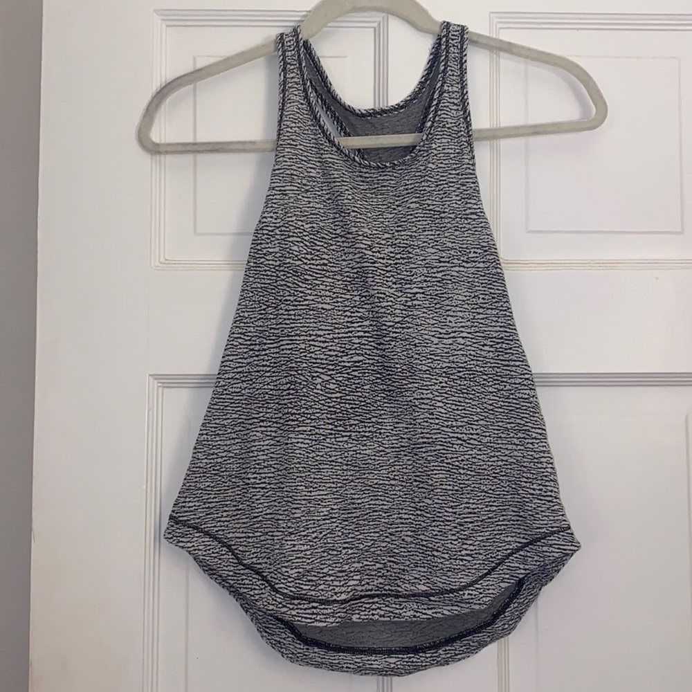 Lululemon tank top
